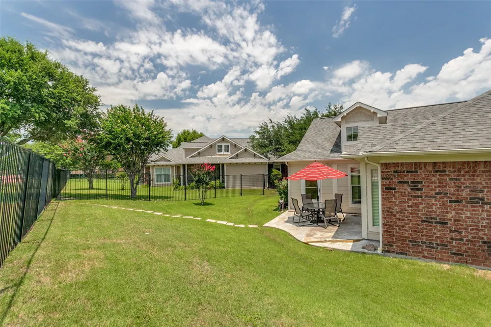 192 River Hills Court McKinney, TX 75069