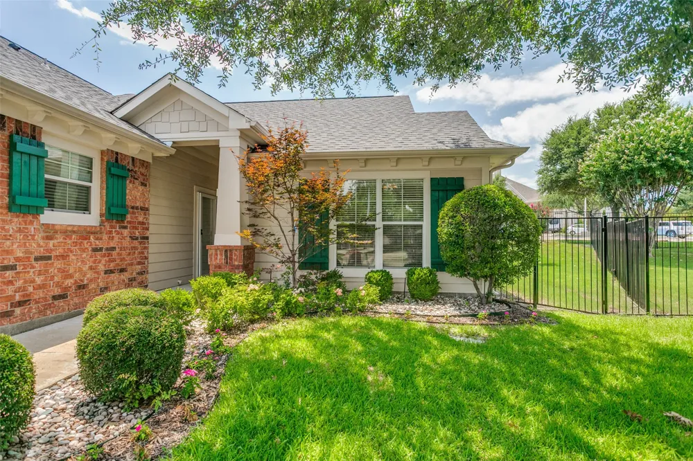 192 River Hills Court McKinney, TX 75069