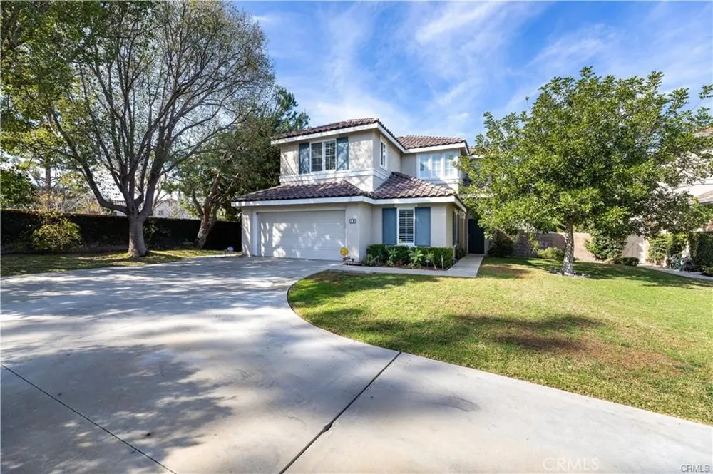 24 Silveroak Irvine, CA 92620