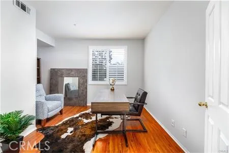 24 Silveroak Irvine, CA 92620