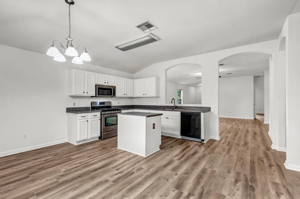 609 Golden Gate Drive Leander, TX 78641