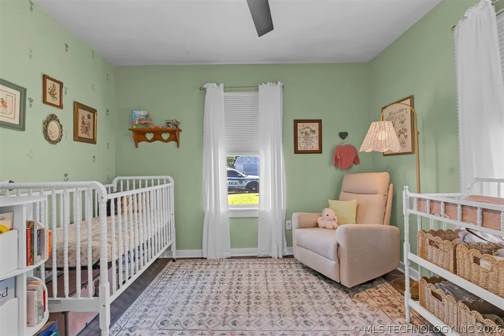 2322 S Cedar Street Sapulpa, OK 74066