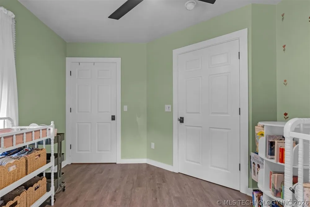 2322 S Cedar Street Sapulpa, OK 74066