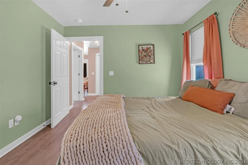 2322 S Cedar Street Sapulpa, OK 74066