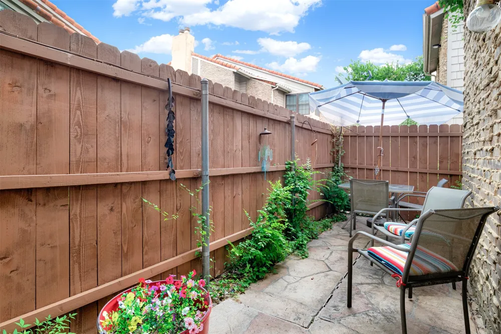 877 Dublin Drive #1 Richardson, TX 75080