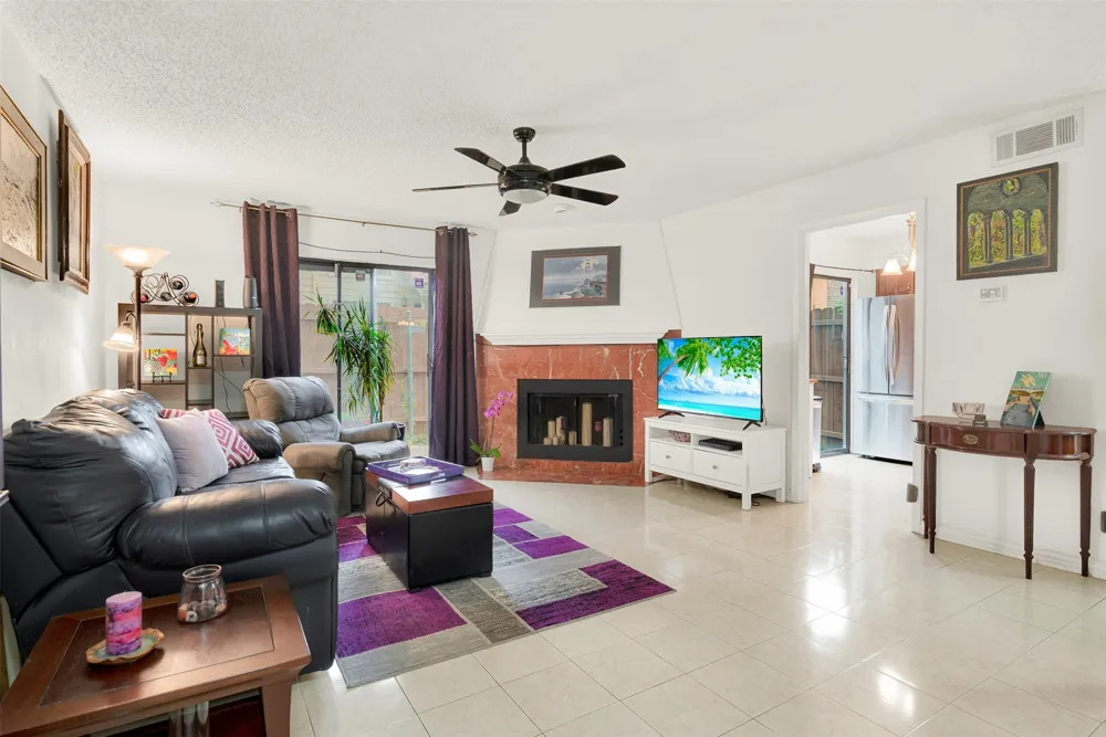 877 Dublin Drive #1 Richardson, TX 75080
