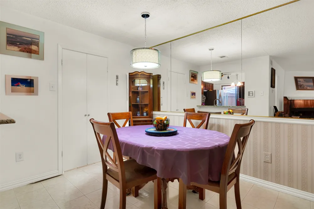 877 Dublin Drive #1 Richardson, TX 75080