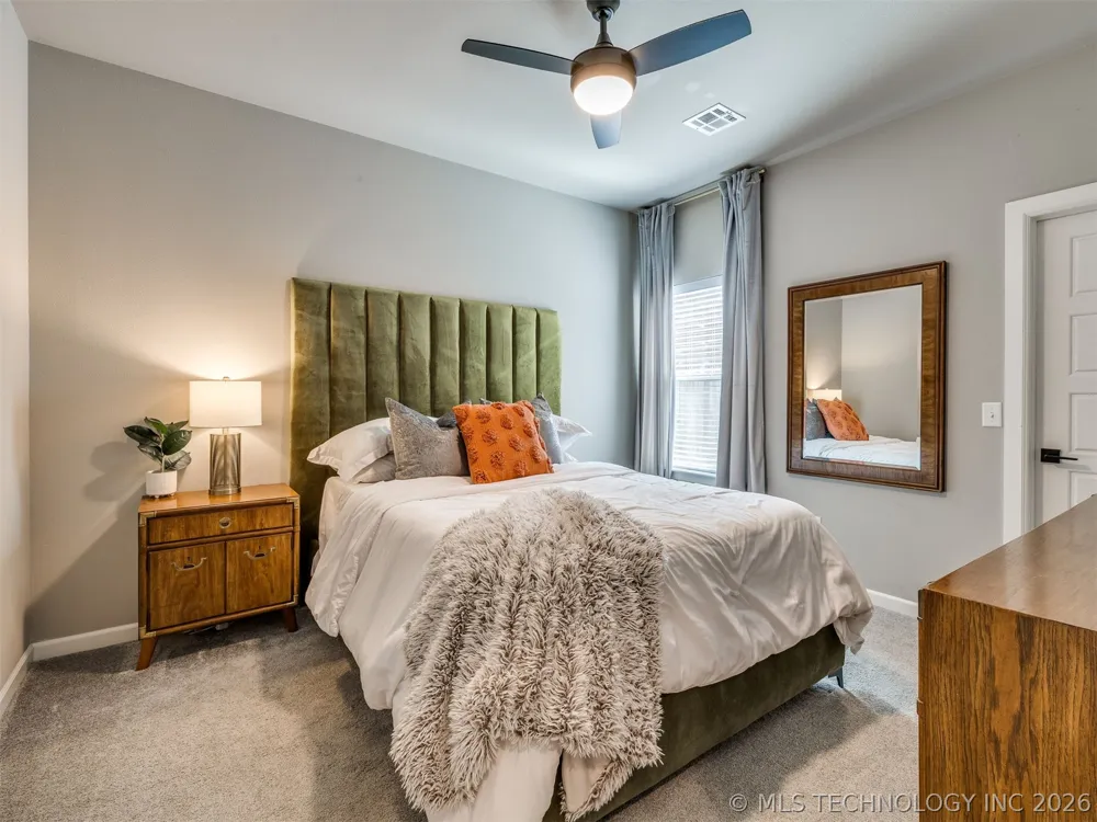 617 E 125th Place S Jenks, OK 74037