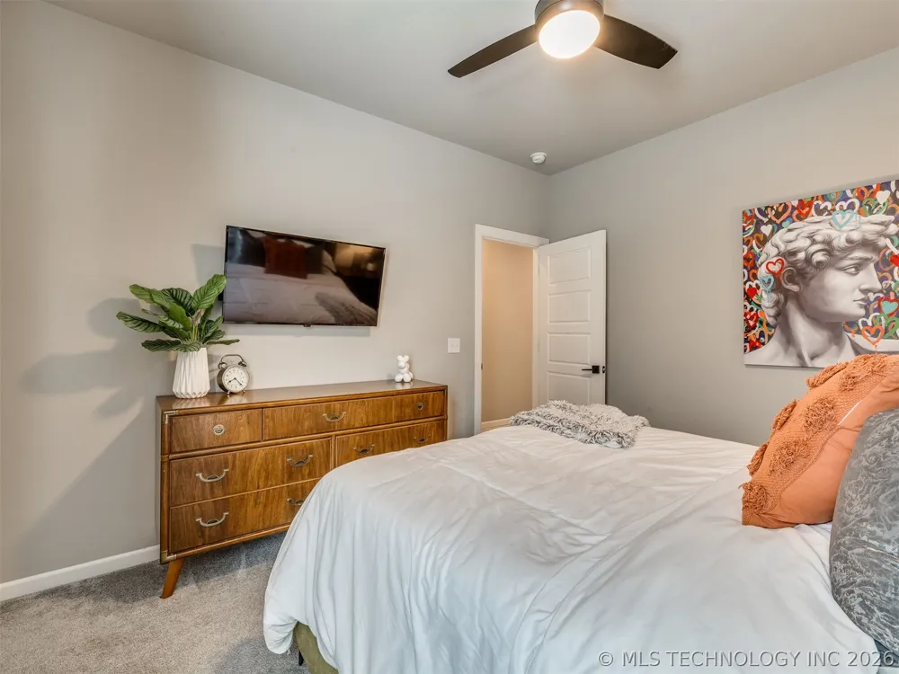 617 E 125th Place S Jenks, OK 74037