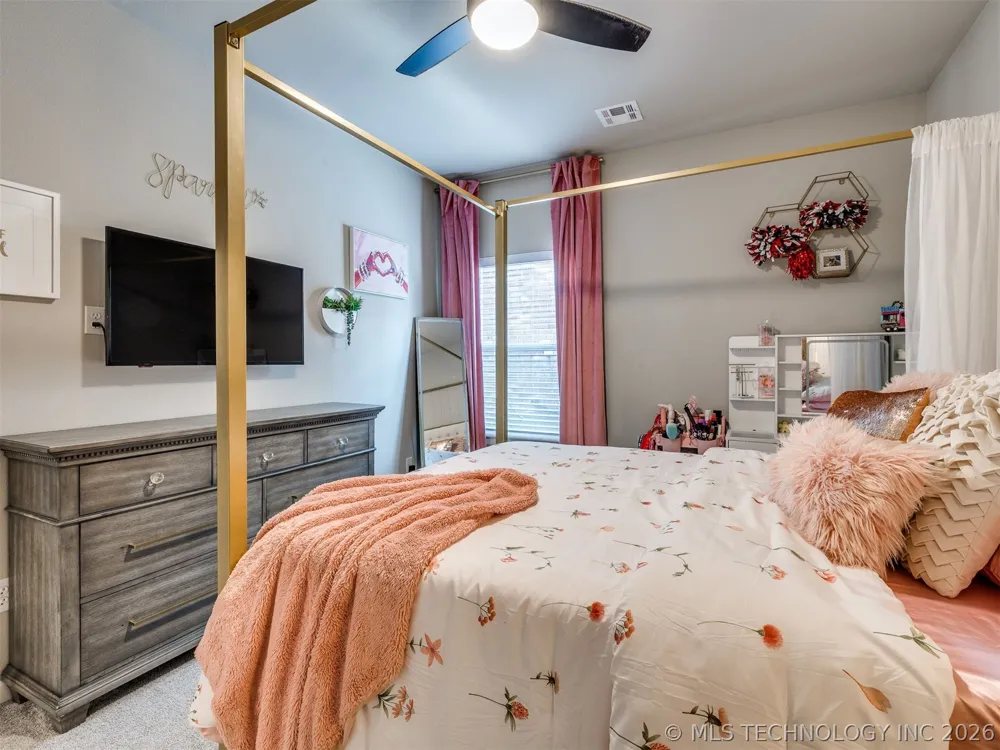 617 E 125th Place S Jenks, OK 74037