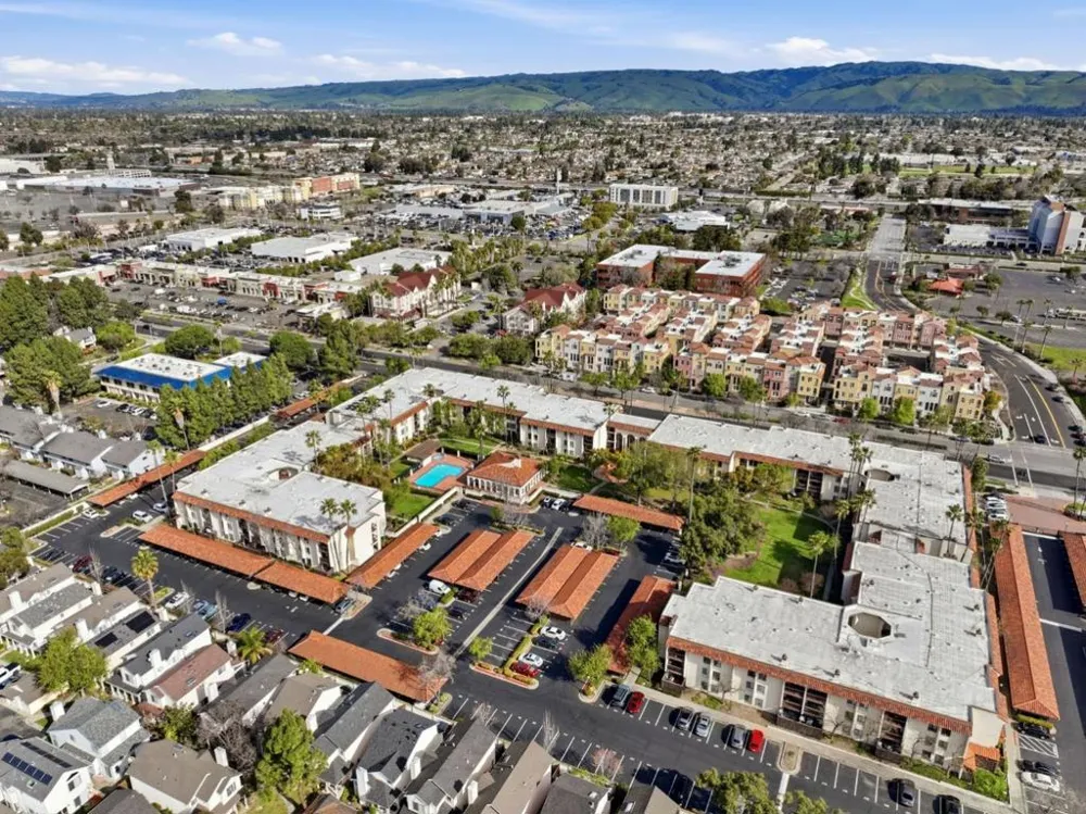 39931 Cedar Boulevard #305 Newark, CA 94560
