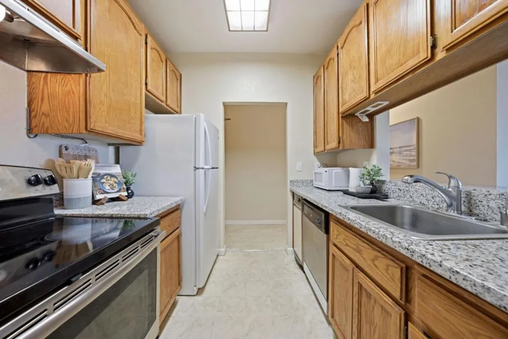 39931 Cedar Boulevard #305 Newark, CA 94560