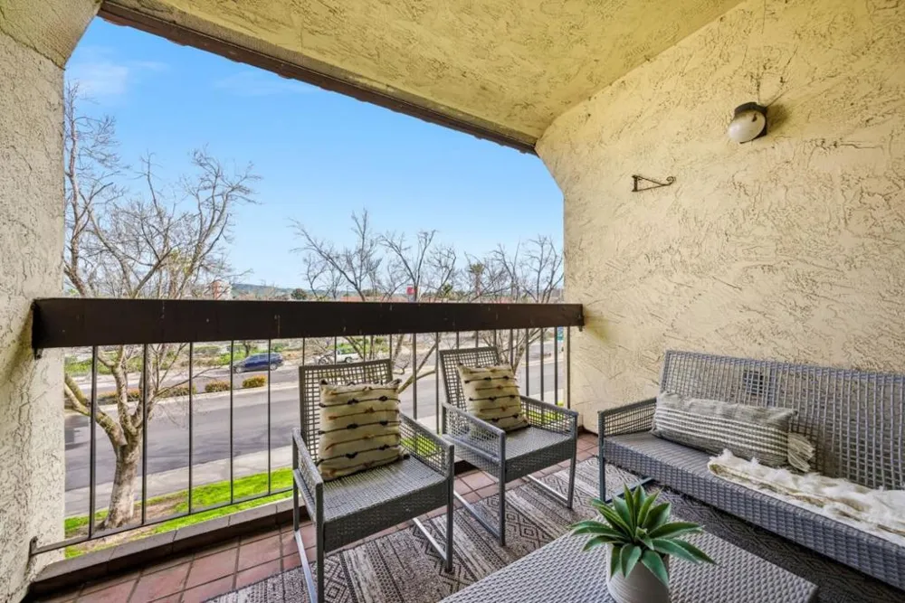 39931 Cedar Boulevard #305 Newark, CA 94560