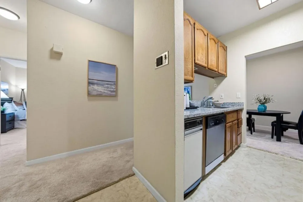 39931 Cedar Boulevard #305 Newark, CA 94560