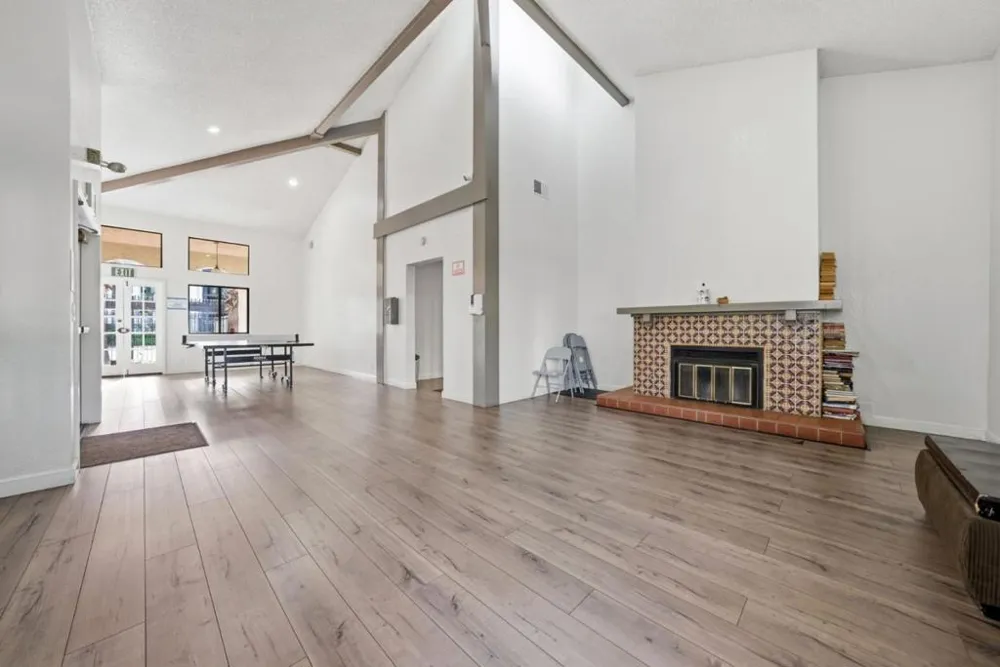 39931 Cedar Boulevard #305 Newark, CA 94560