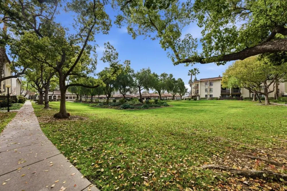 39931 Cedar Boulevard #305 Newark, CA 94560