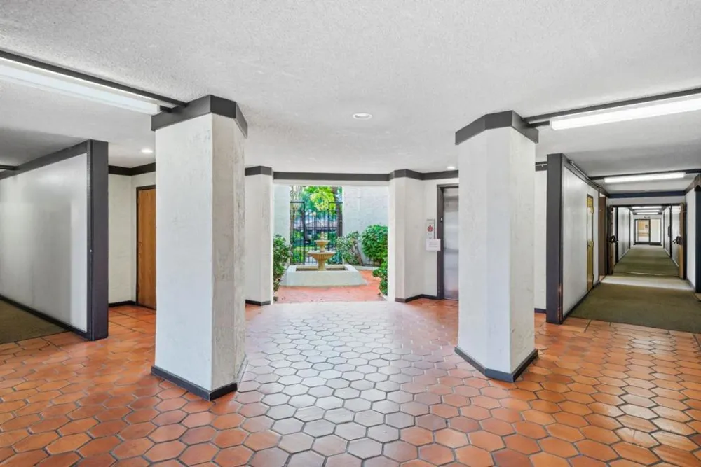 39931 Cedar Boulevard #305 Newark, CA 94560