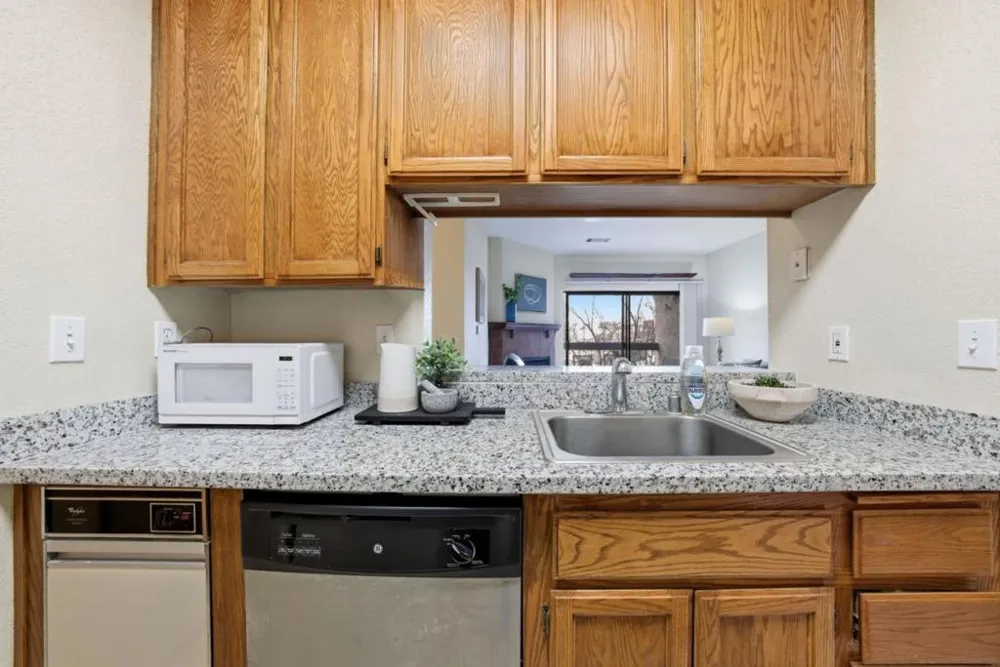 39931 Cedar Boulevard #305 Newark, CA 94560
