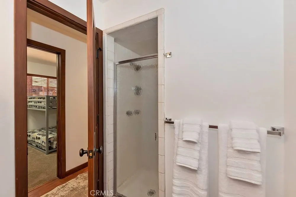 432 Temple Lane Big Bear Lake, CA 92315
