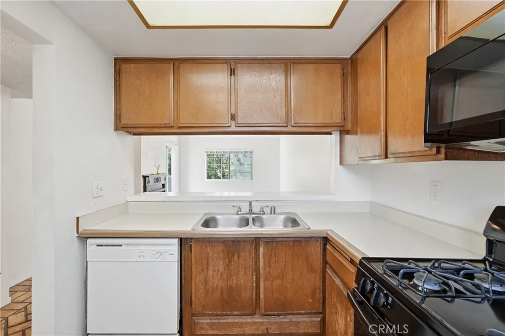 628 Daisy Avenue #419 Long Beach, CA 90802