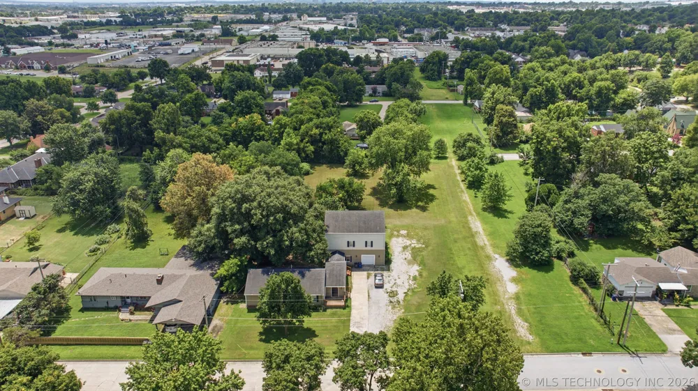 5502 E 5th Place S Tulsa, OK 74112