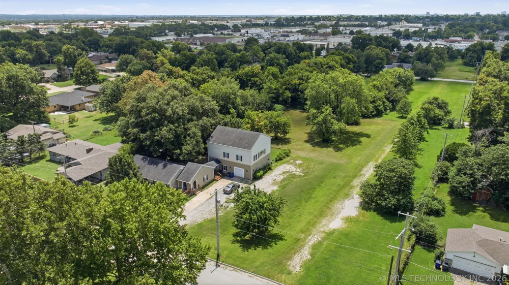 5502 E 5th Place S Tulsa, OK 74112