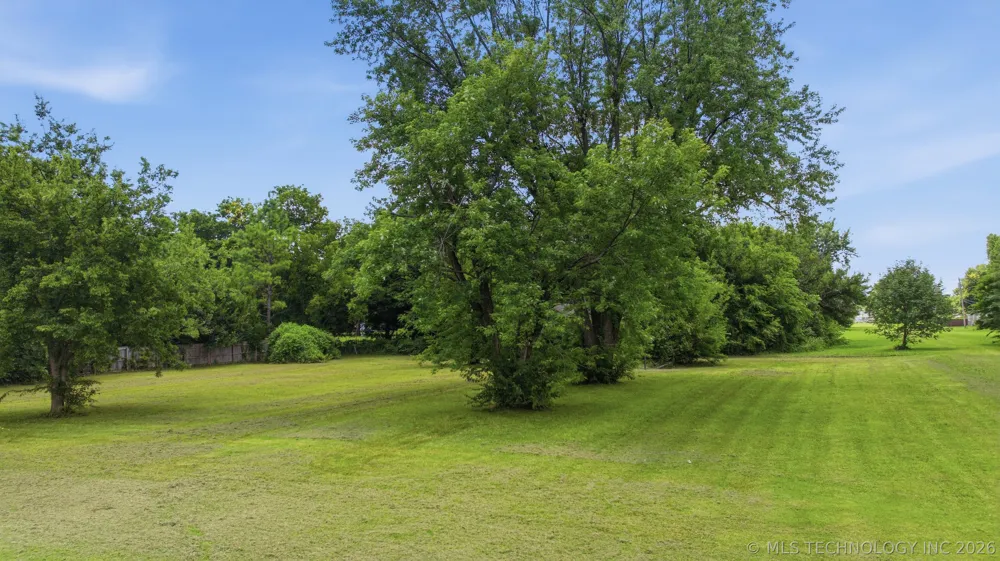 5502 E 5th Place S Tulsa, OK 74112