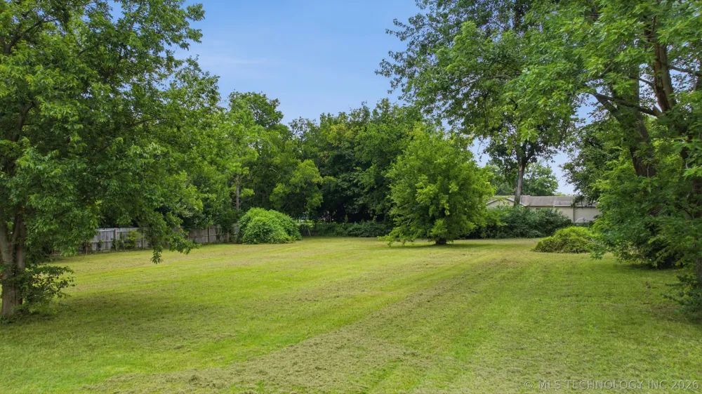 5502 E 5th Place S Tulsa, OK 74112