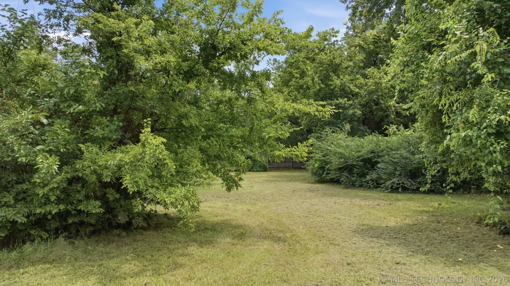 5502 E 5th Place S Tulsa, OK 74112