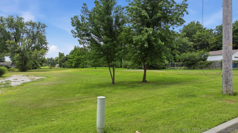 5502 E 5th Place S Tulsa, OK 74112