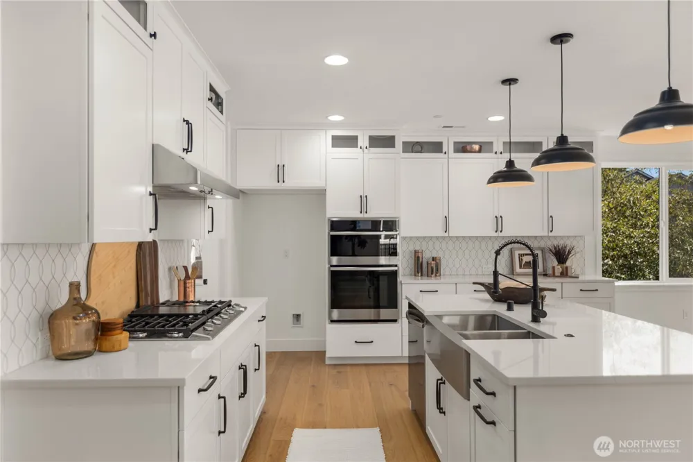 22001 81st Place W Edmonds, WA 98026