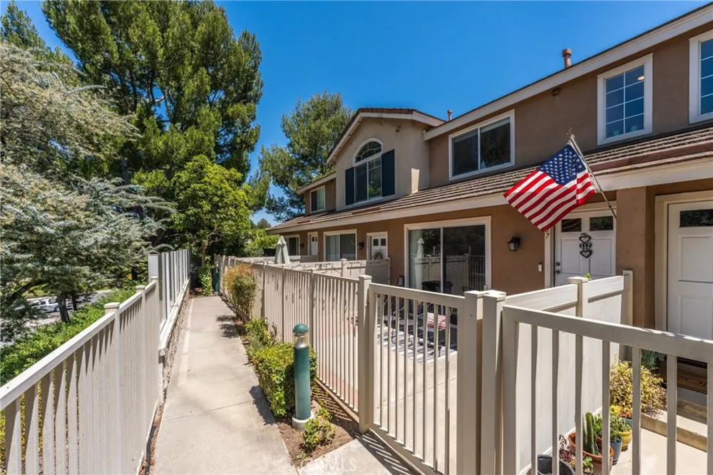 8567 E Tioga Anaheim Hills, CA 92808