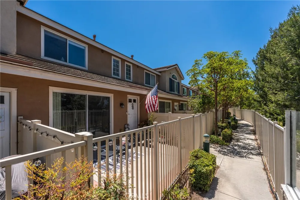 8567 E Tioga Anaheim Hills, CA 92808