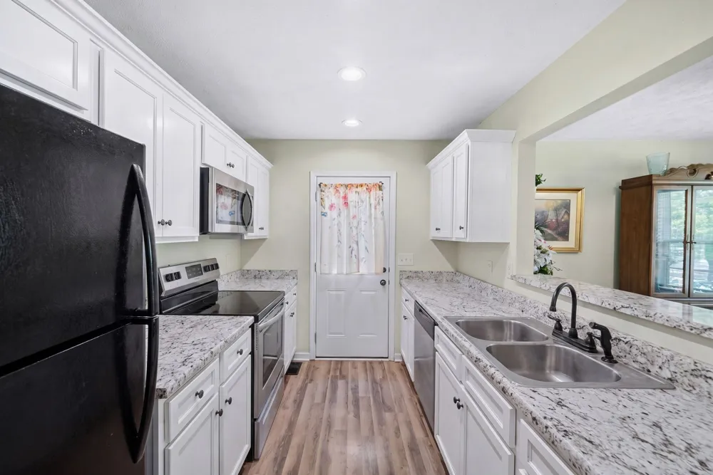 717 Marshall St Lewisburg, TN 37091