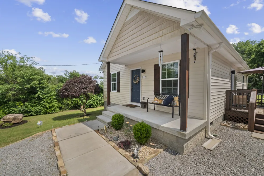 717 Marshall St Lewisburg, TN 37091