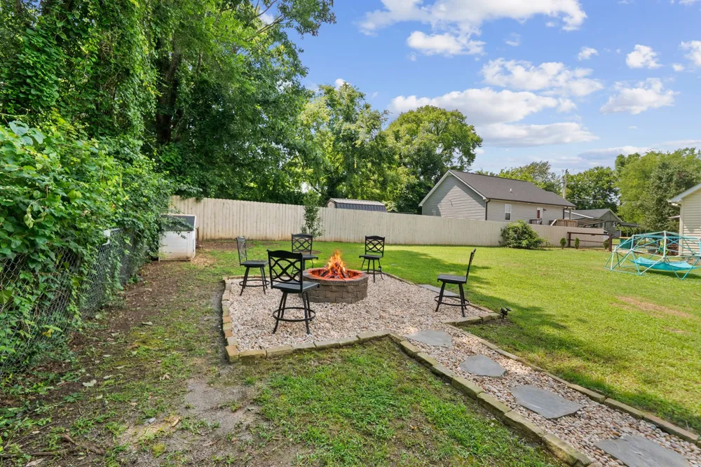 717 Marshall St Lewisburg, TN 37091