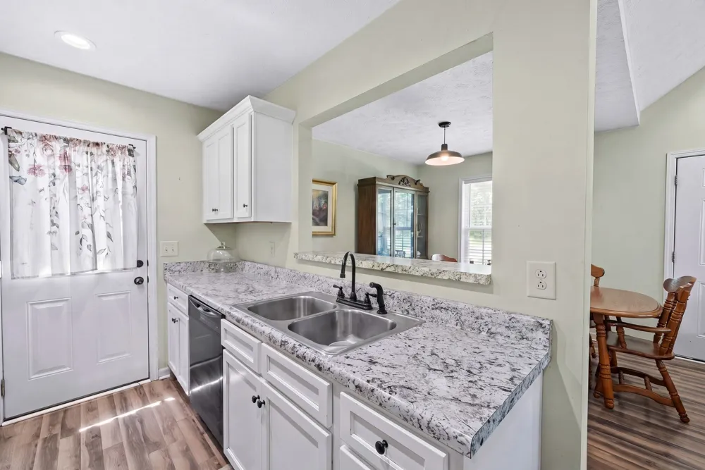 717 Marshall St Lewisburg, TN 37091