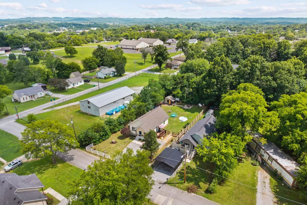 717 Marshall St Lewisburg, TN 37091