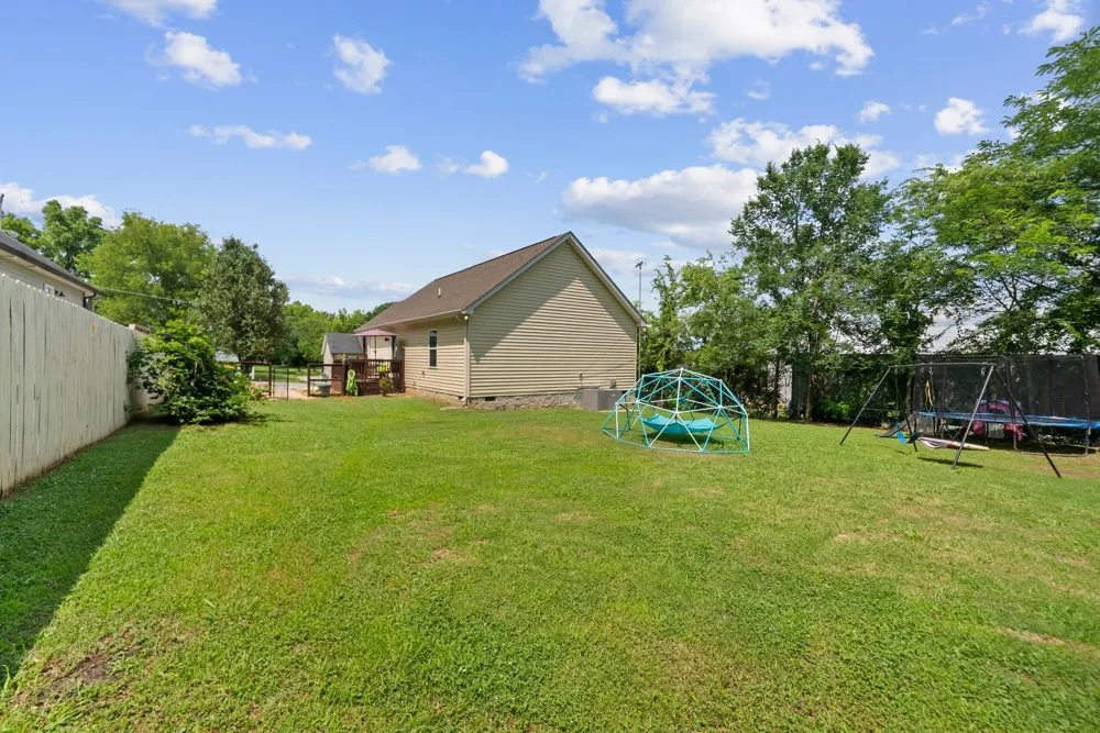 717 Marshall St Lewisburg, TN 37091