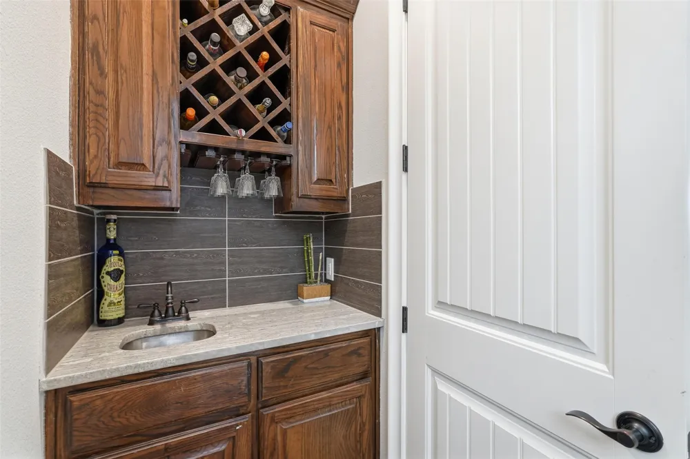 5039 Cheryl Lane Kaufman, TX 75142