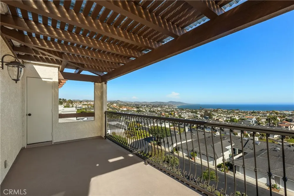 24512 Alta Vista Dr #B Dana Point, CA 92629