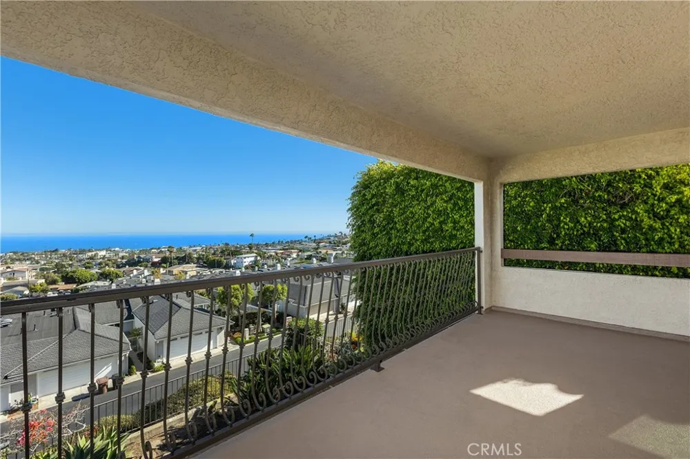 24512 Alta Vista Dr #B Dana Point, CA 92629