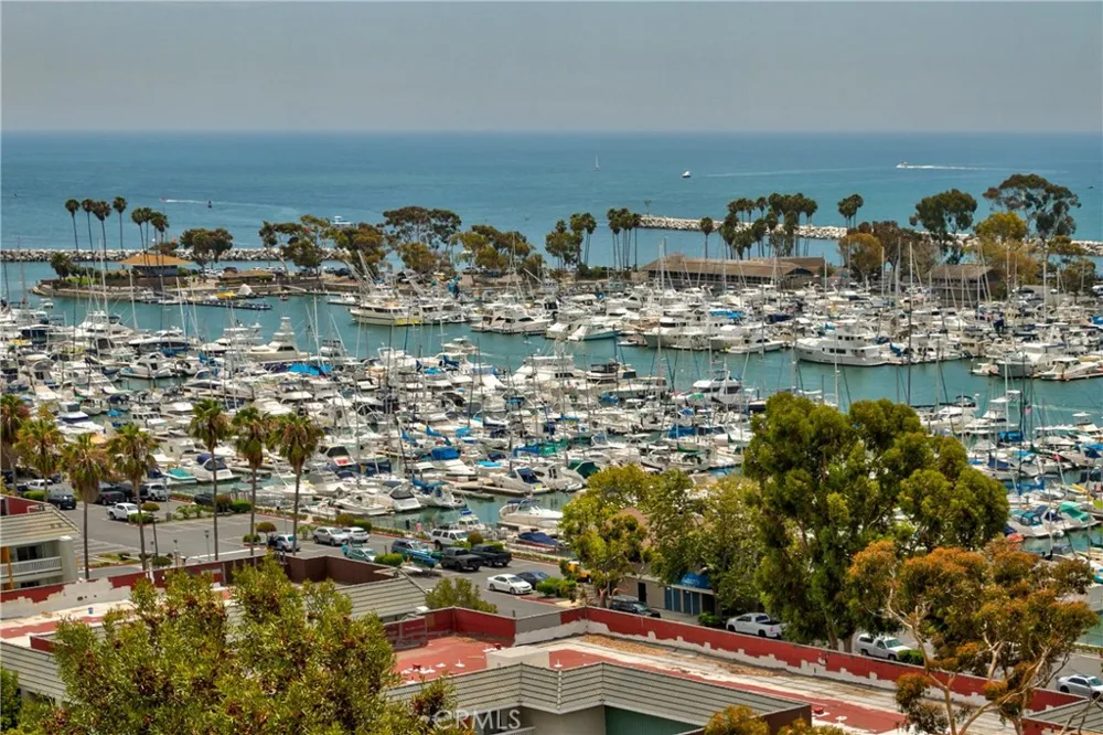 24512 Alta Vista Dr #B Dana Point, CA 92629