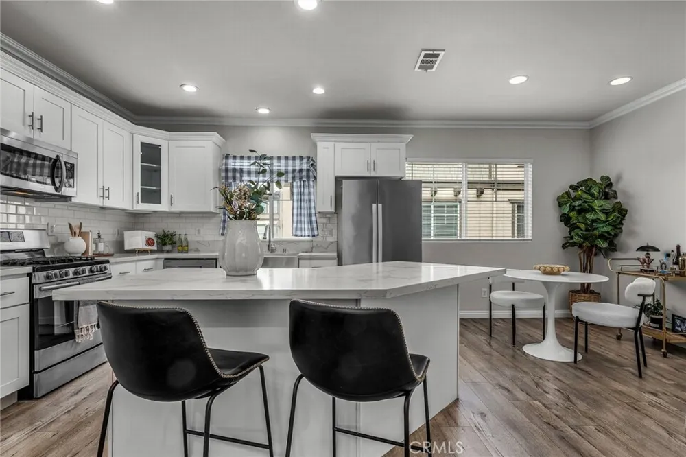 1282 Tiger Eye Harbor City, CA 90710