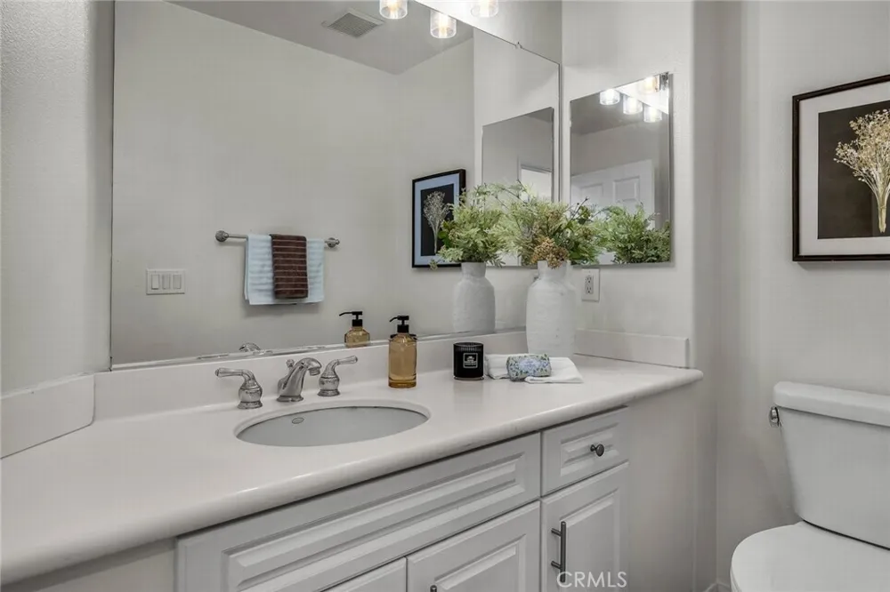 1282 Tiger Eye Harbor City, CA 90710