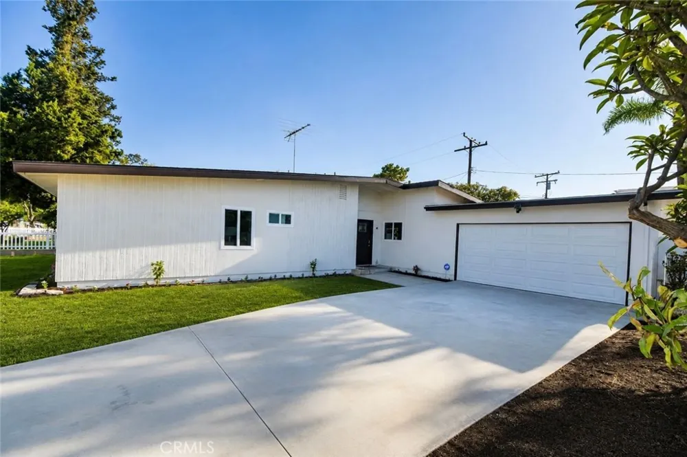 315 S Agate Anaheim, CA 92804