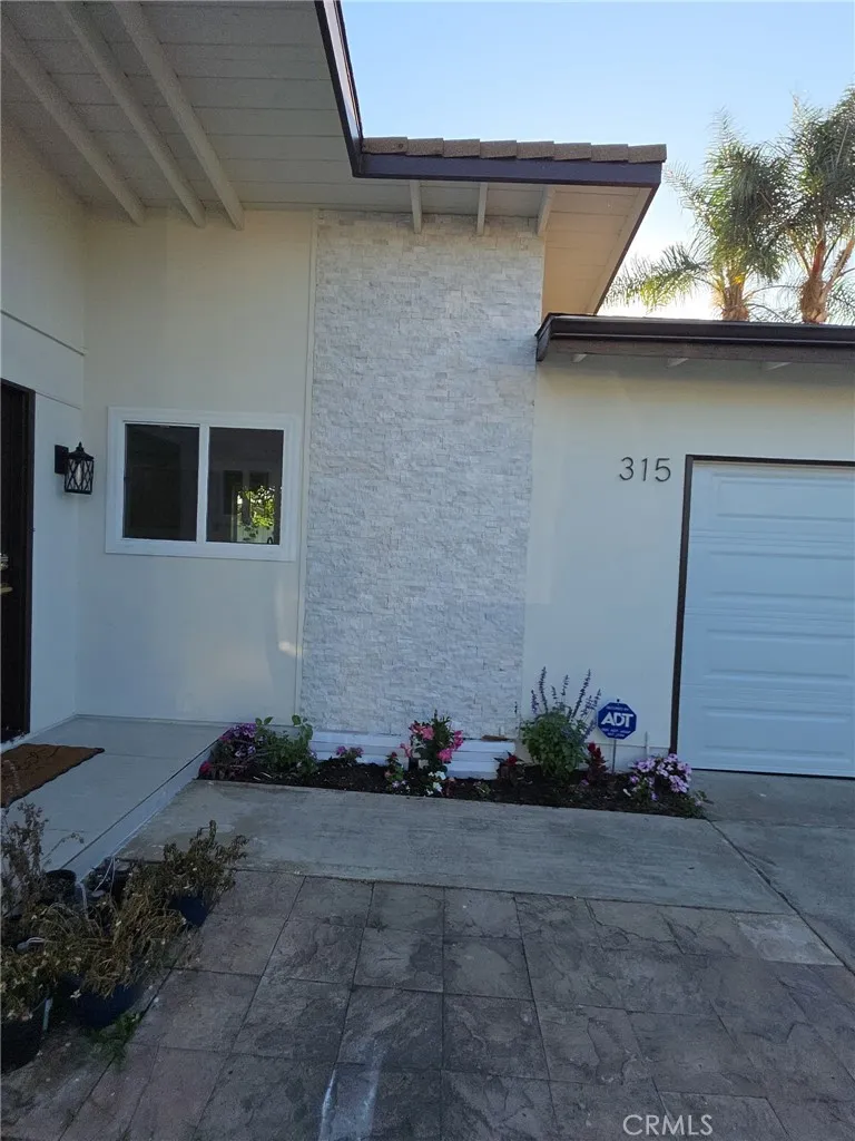315 S Agate Anaheim, CA 92804