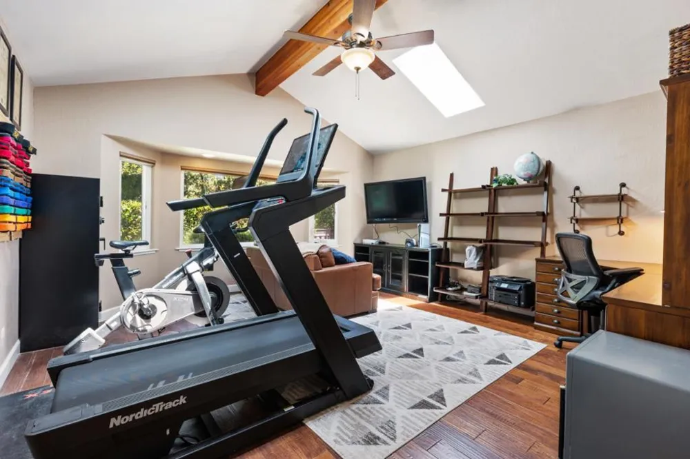 1080 Easy Street Morgan Hill, CA 95037