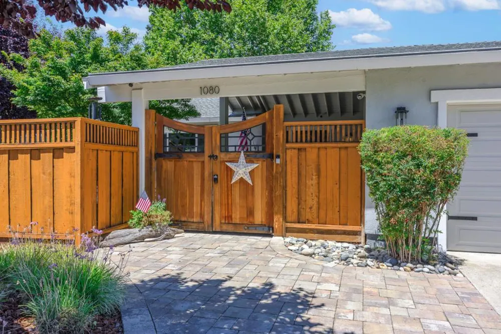 1080 Easy Street Morgan Hill, CA 95037