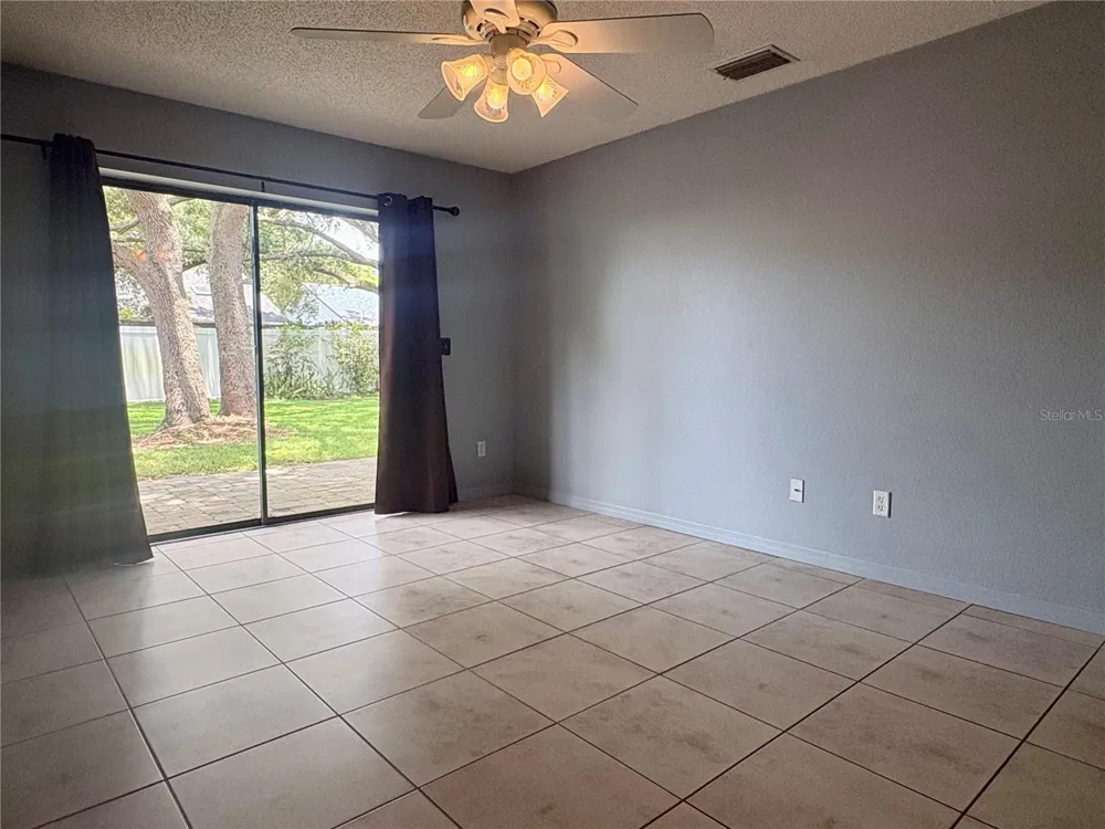 1021 ALPUG AVENUE Oviedo, FL 32765